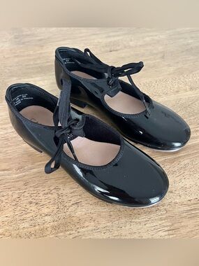 Girls Capezio Tap Shoes Size